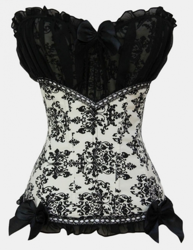 locacao-de-fantasia-plus-size-com-corpete